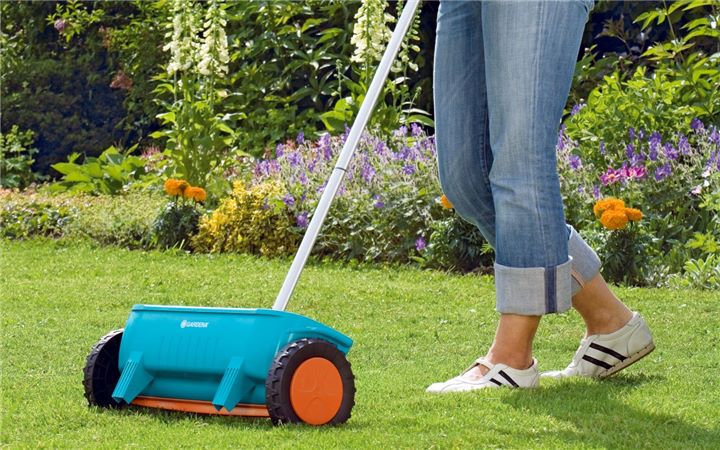 Lawn care tools and equipment